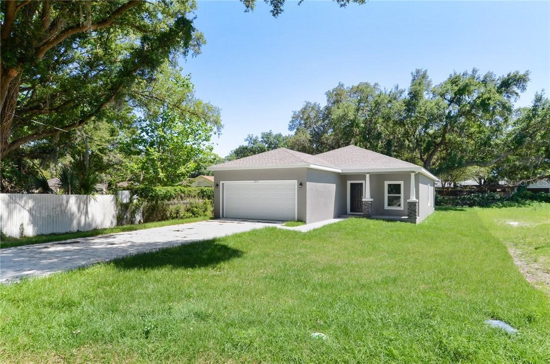 1315 E Young St., Plant City, FL 33563