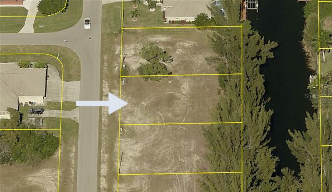 2015 SW 17th Pl., Cape Coral, FL 33991