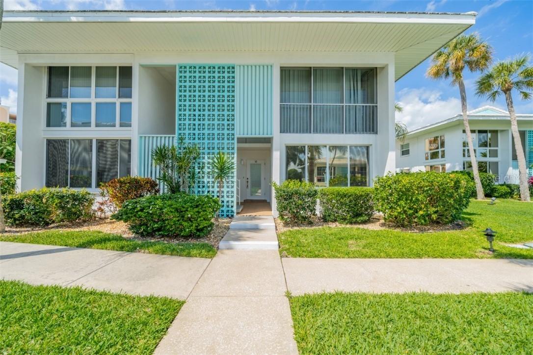 5400 Gulf Dr. #10, Holmes Beach, FL 34217