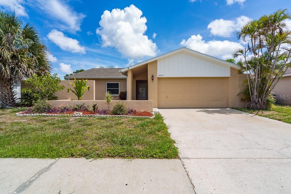 8421 123rd Ave., Largo, FL 33773