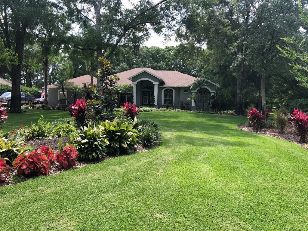 18210 Fox Trace Ct., Lutz, FL 33549