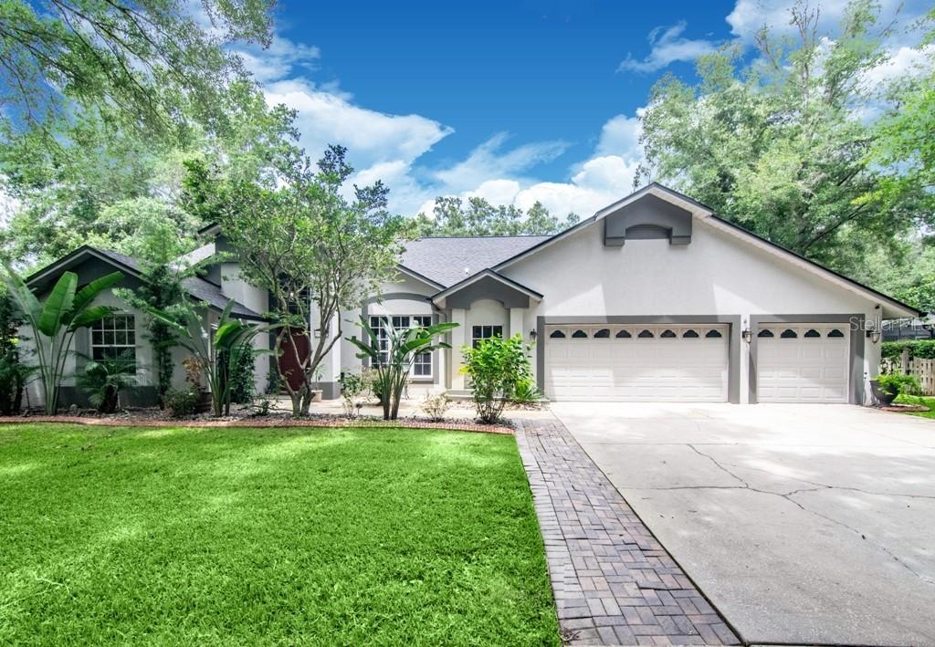 914 Shaded Water Way, Lutz, FL 33549