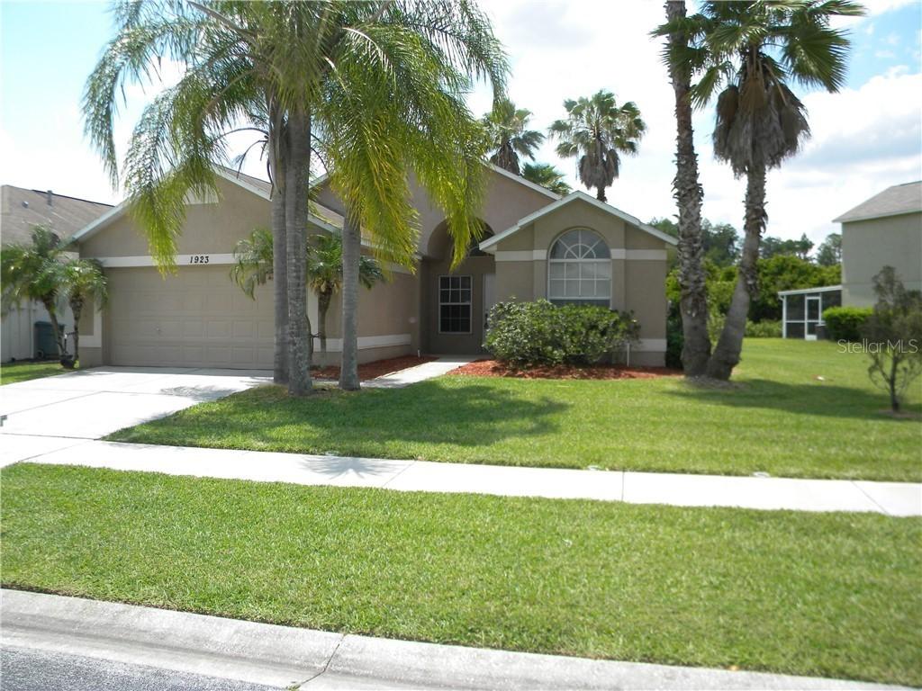 1923 Fellsway Ct., Wesley Chapel, FL 33543