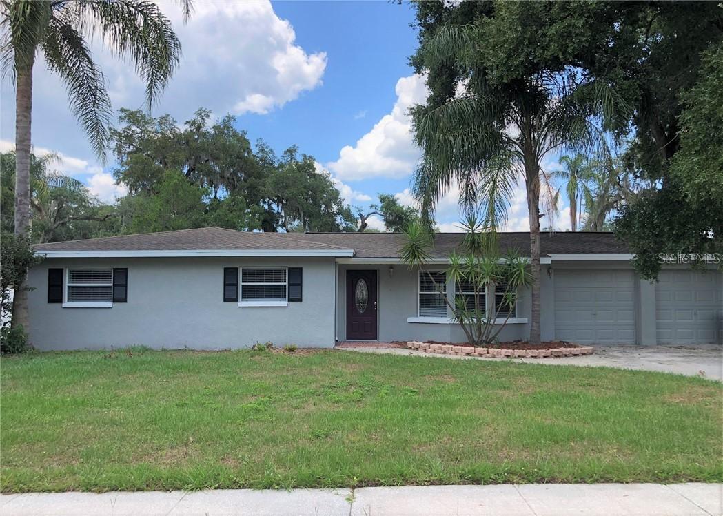 514 N Larry Cir., Brandon, FL 33511