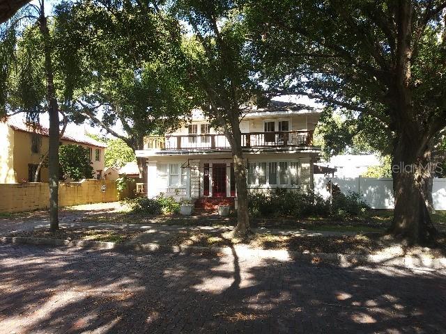 819 17th Ave., St Petersburg, FL 33704