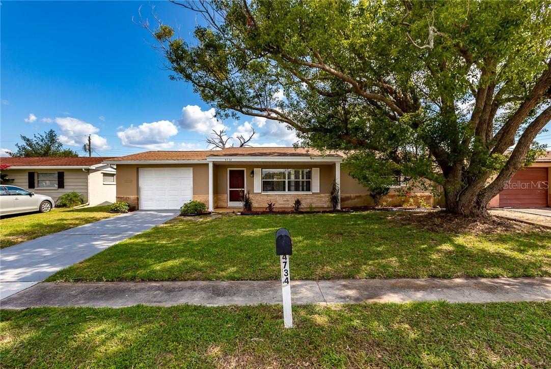 4734 Brenton Dr., Holiday, FL 34690