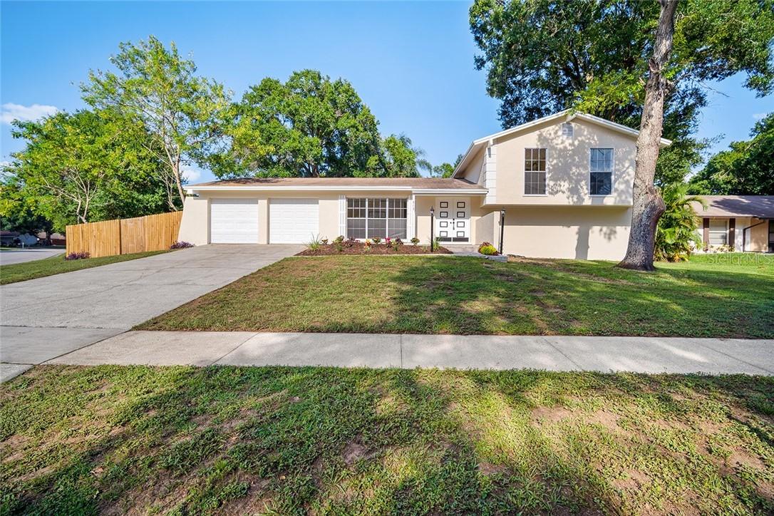 509 Olive Ct., Brandon, FL 33510