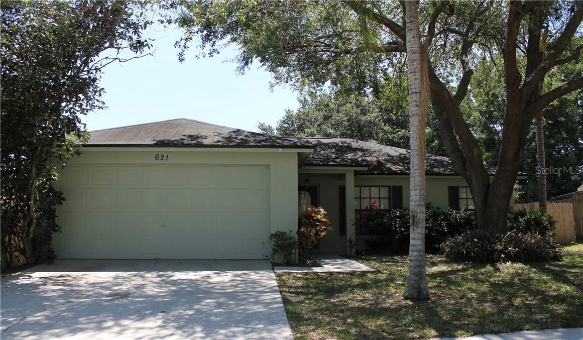 621 Chilt Dr., Brandon, FL 33510