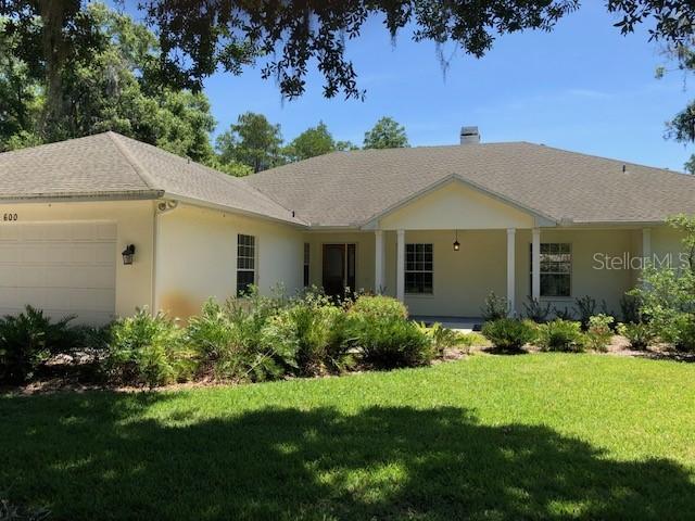 600 Krazy Ln., Lutz, FL 33548