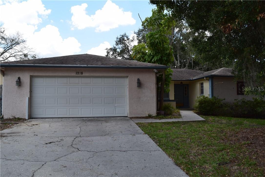 1218 Croydonwood Cir., Brandon, FL 33510