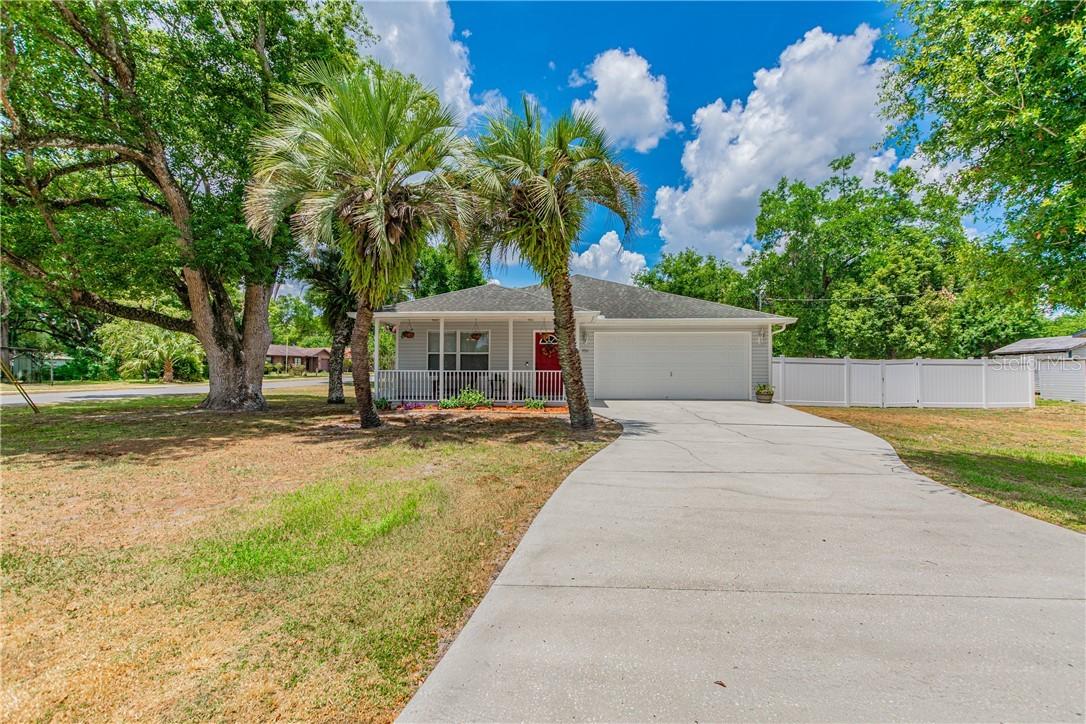 5511 18th St., Zephyrhills, FL 33542