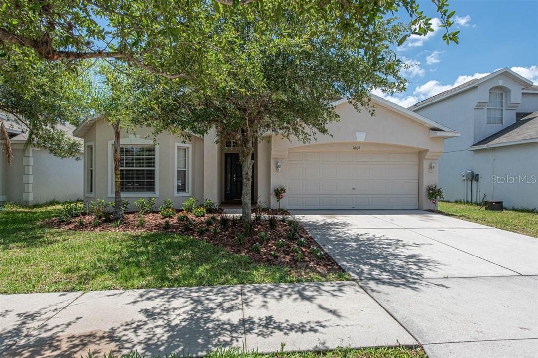 1605 Carson White Ln., Ruskin, FL 33570