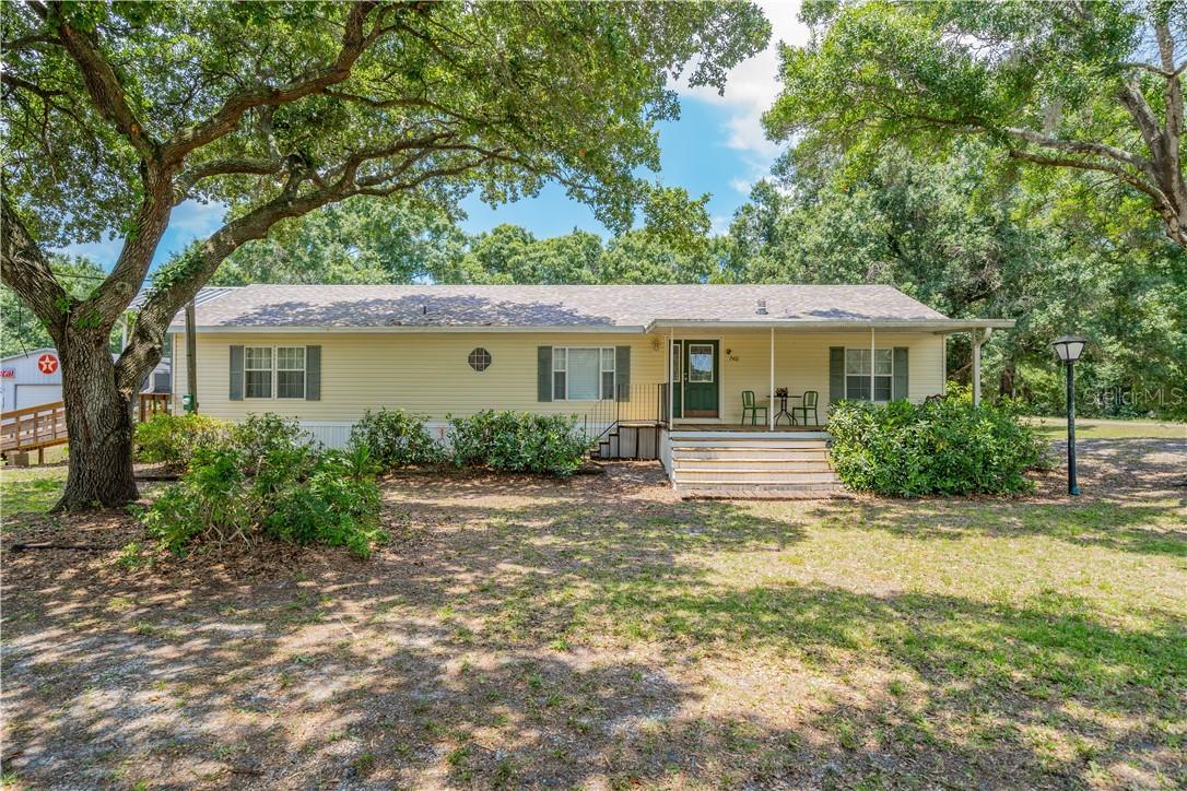 2401 33rd St., Ruskin, FL 33570