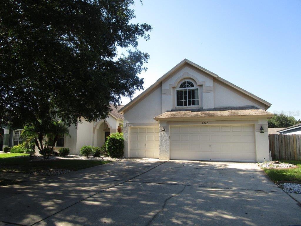 4319 Buckhorn Groves Ct., Valrico, FL 33596