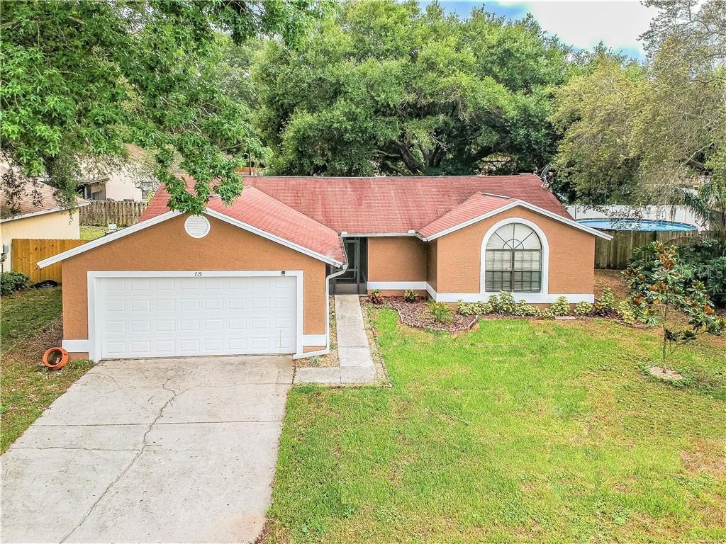 719 Chilt Dr., Brandon, FL 33510