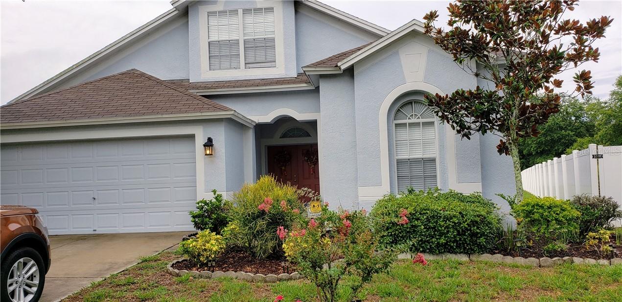 1118 Barclay Wood Dr., Ruskin, FL 33570
