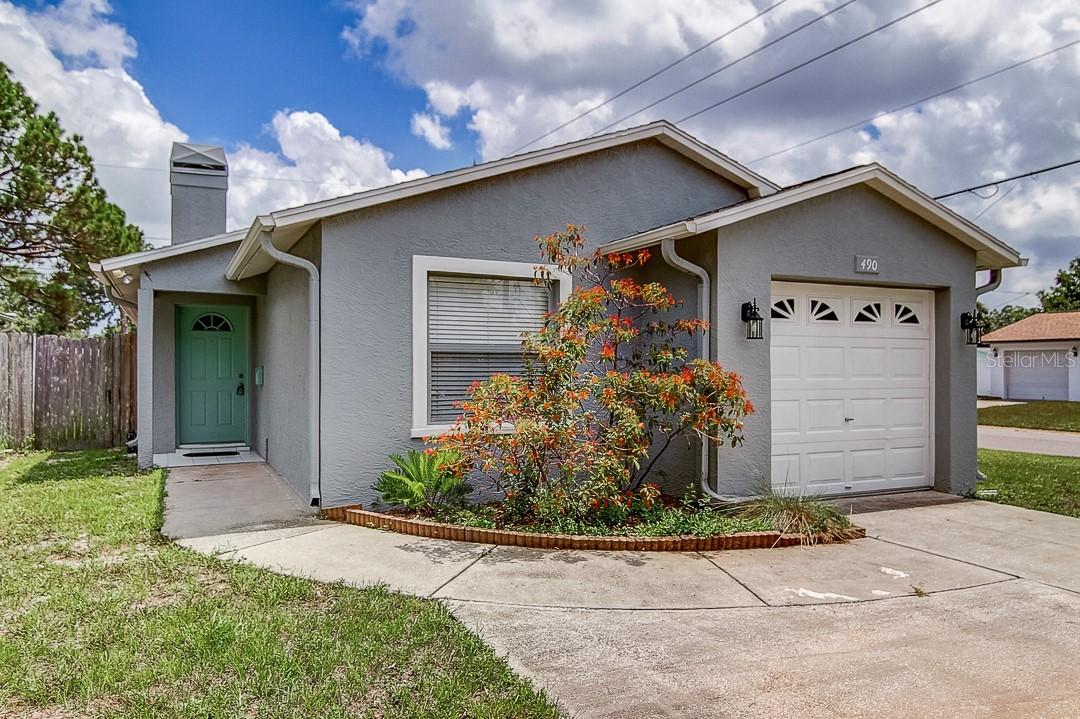 490 48th Ave., St Petersburg, FL 33703