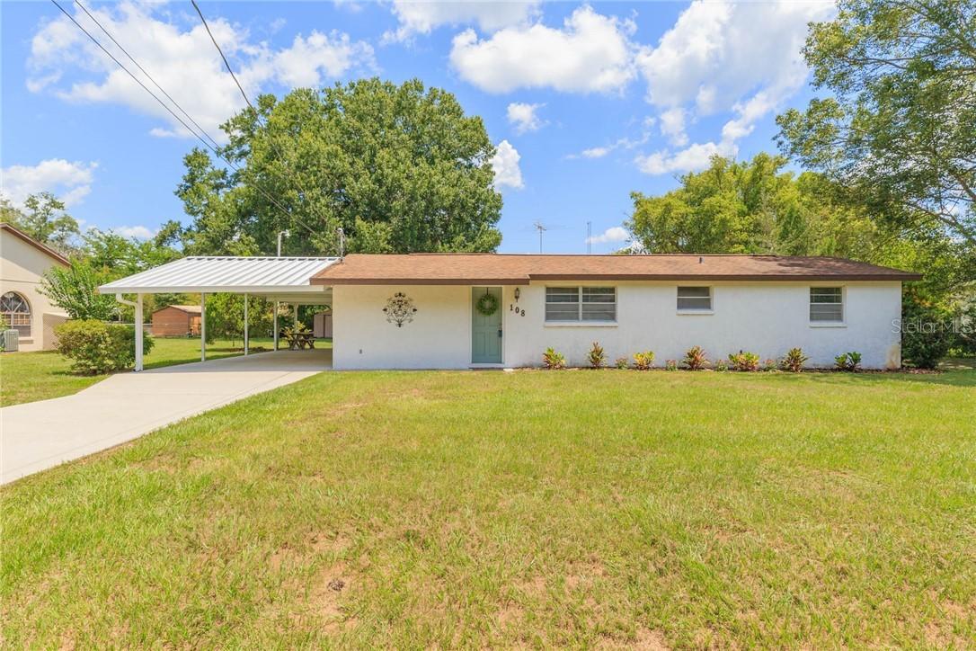 108 5th Ave., Lutz, FL 33549