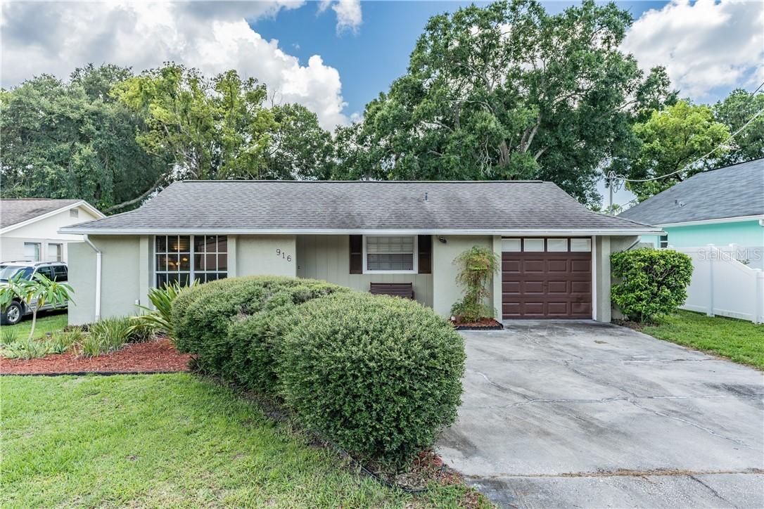 916 W Kirby St., Tampa, FL 33604