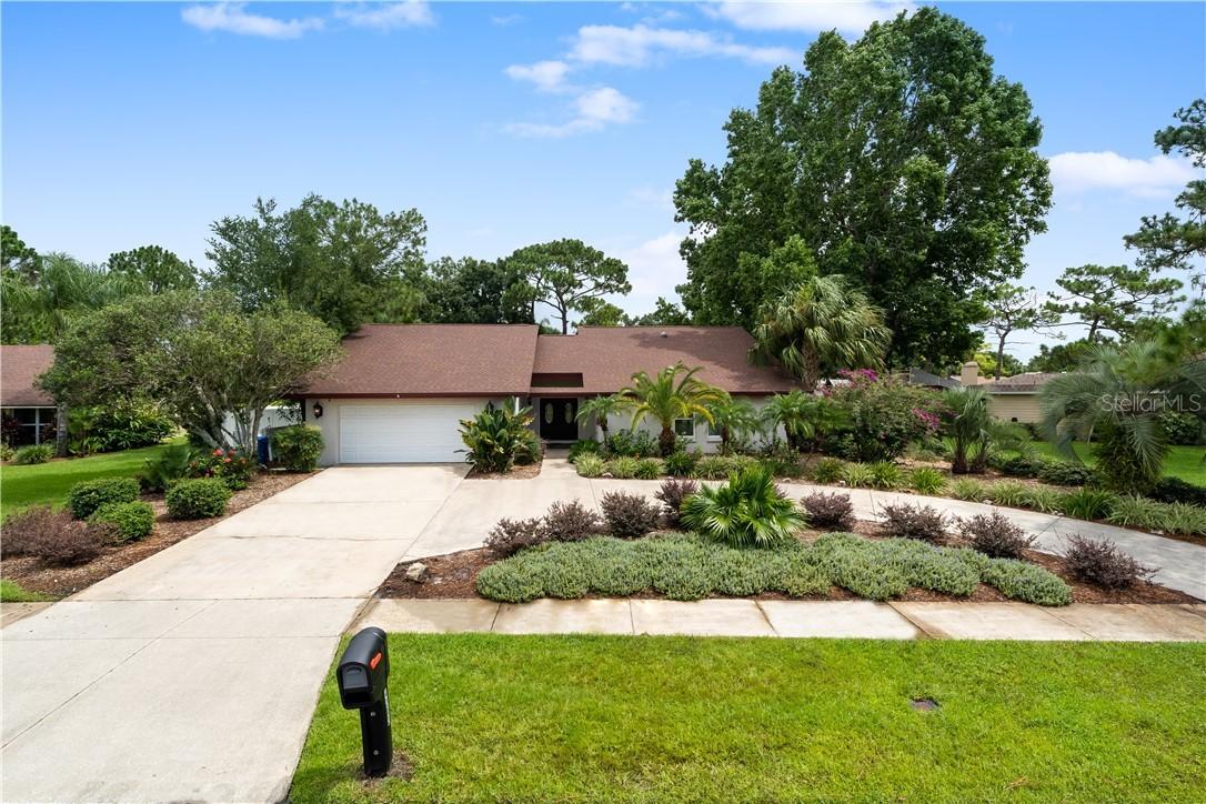 4303 Middle Lake Dr., Tampa, FL 33624