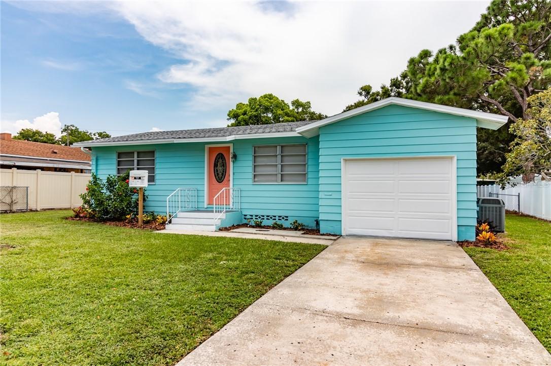 831 4th Ave., Largo, FL 33770