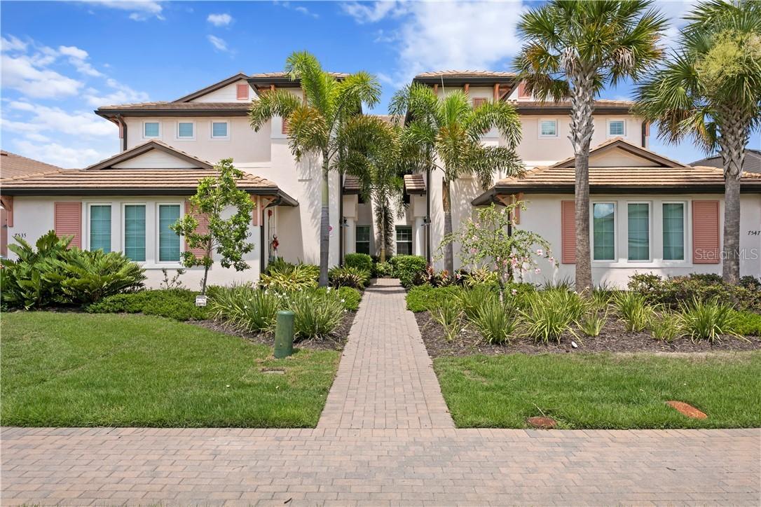 7543 Divot Loop #22-D, Bradenton, FL 34202