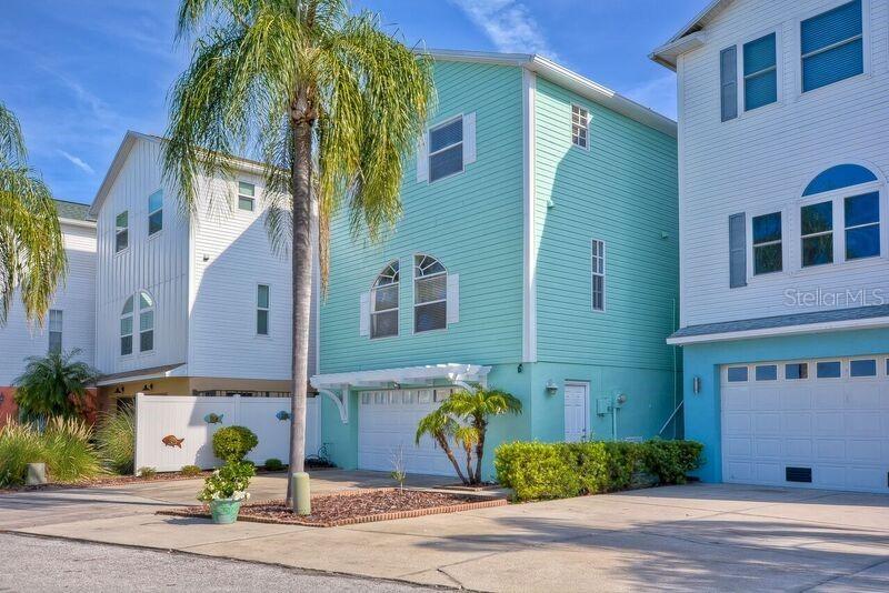 5313 Boardwalk St., Holiday, FL 34690