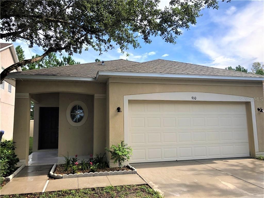 910 Larwood Pine Dr., Ruskin, FL 33570