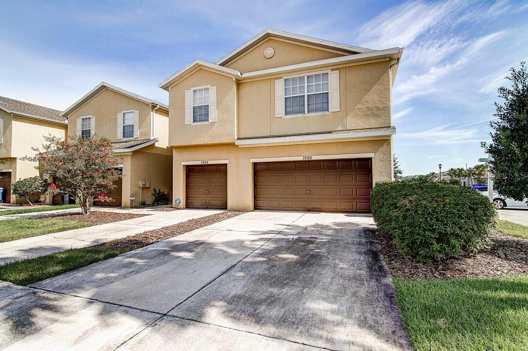 1986 Hawks View Dr., Ruskin, FL 33570