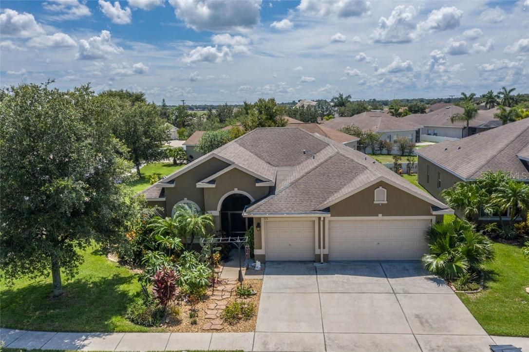 523 York Dale Dr., Ruskin, FL 33570