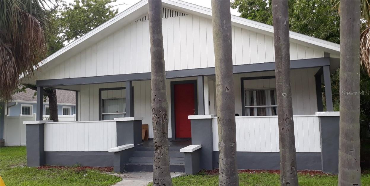 1911 Melrose Ave., St Petersburg, FL 33712