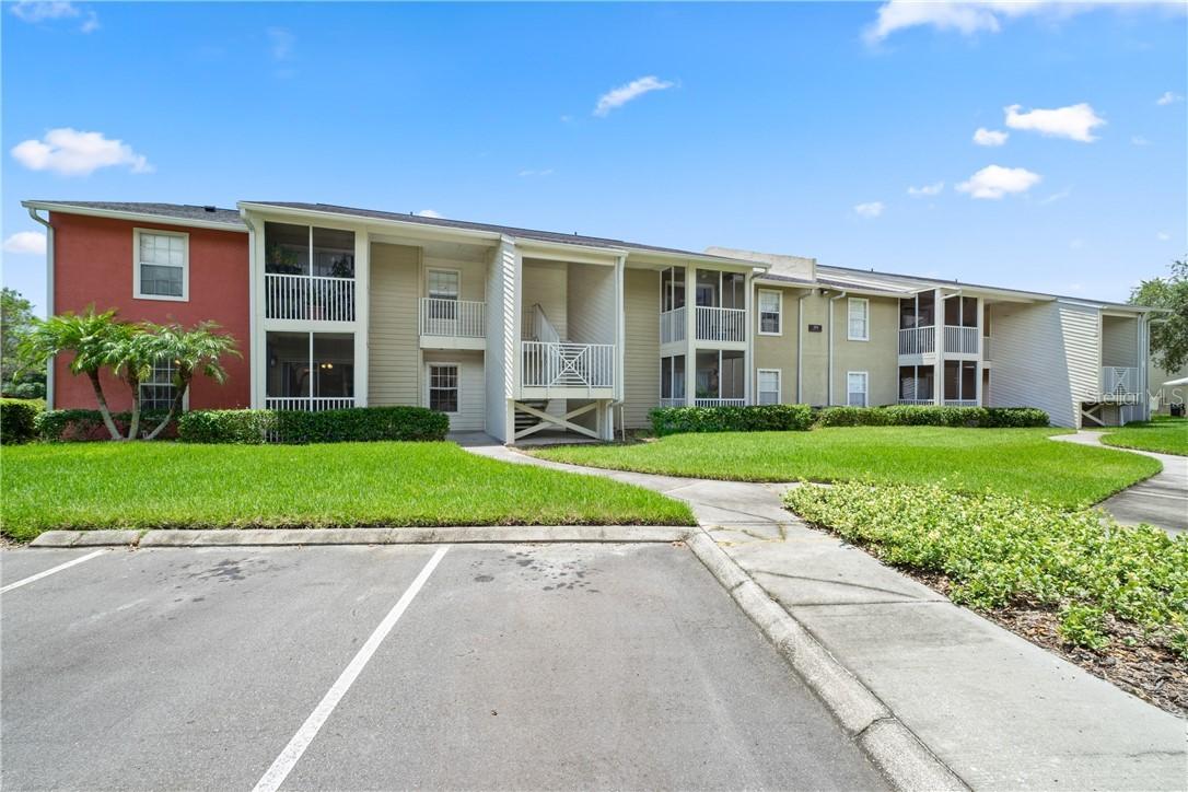 209 Lake Brook Cir. #101, Brandon, FL 33511