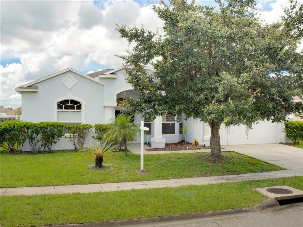 1707 Tangledvine Dr., Wesley Chapel, FL 33543