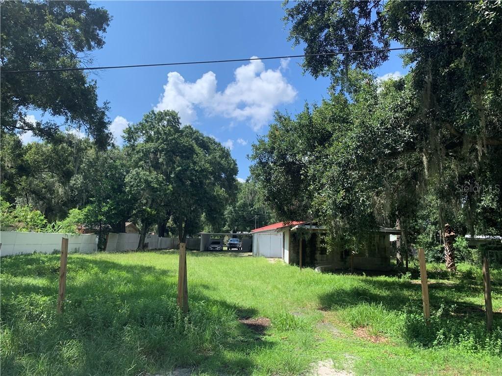 3300 W Delaware Ave., Plant City, FL 33563