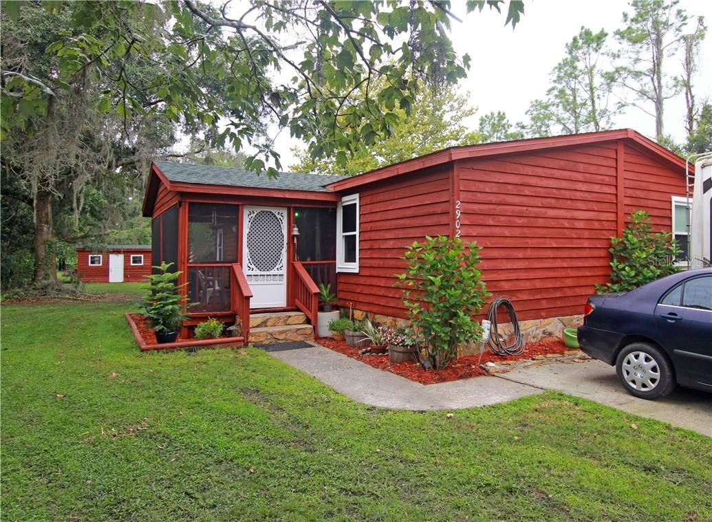 2902 E Knights Griffin Rd., Plant City, FL 33565