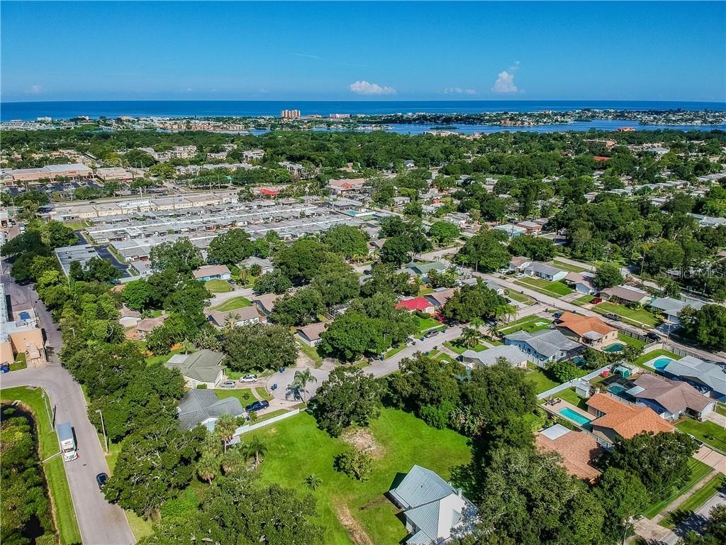 12012 137th St., Largo, FL 33774