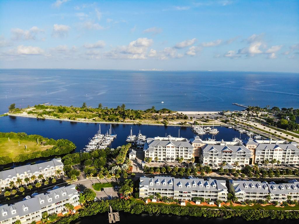 531 Bahia Beach Blvd., Ruskin, FL 33570