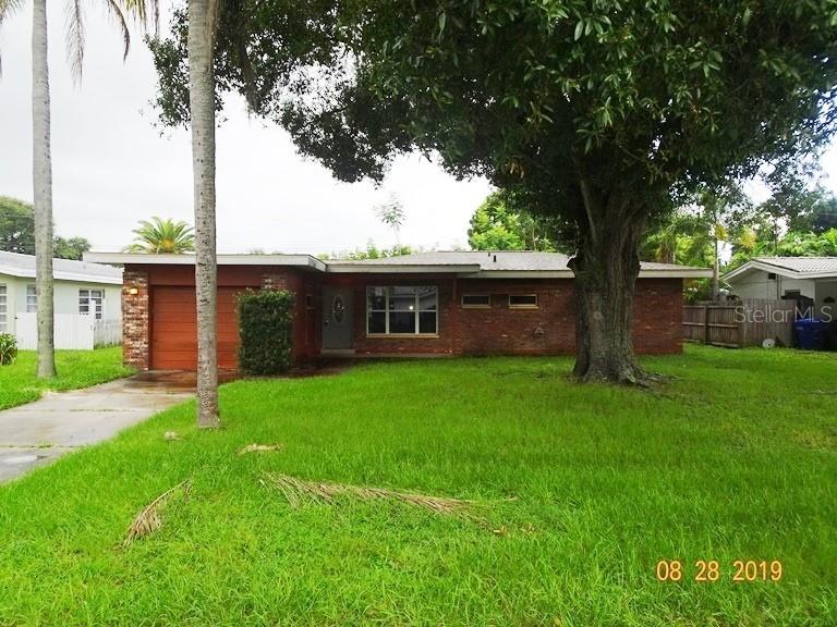 1625 Madrid Dr., Largo, FL 33778