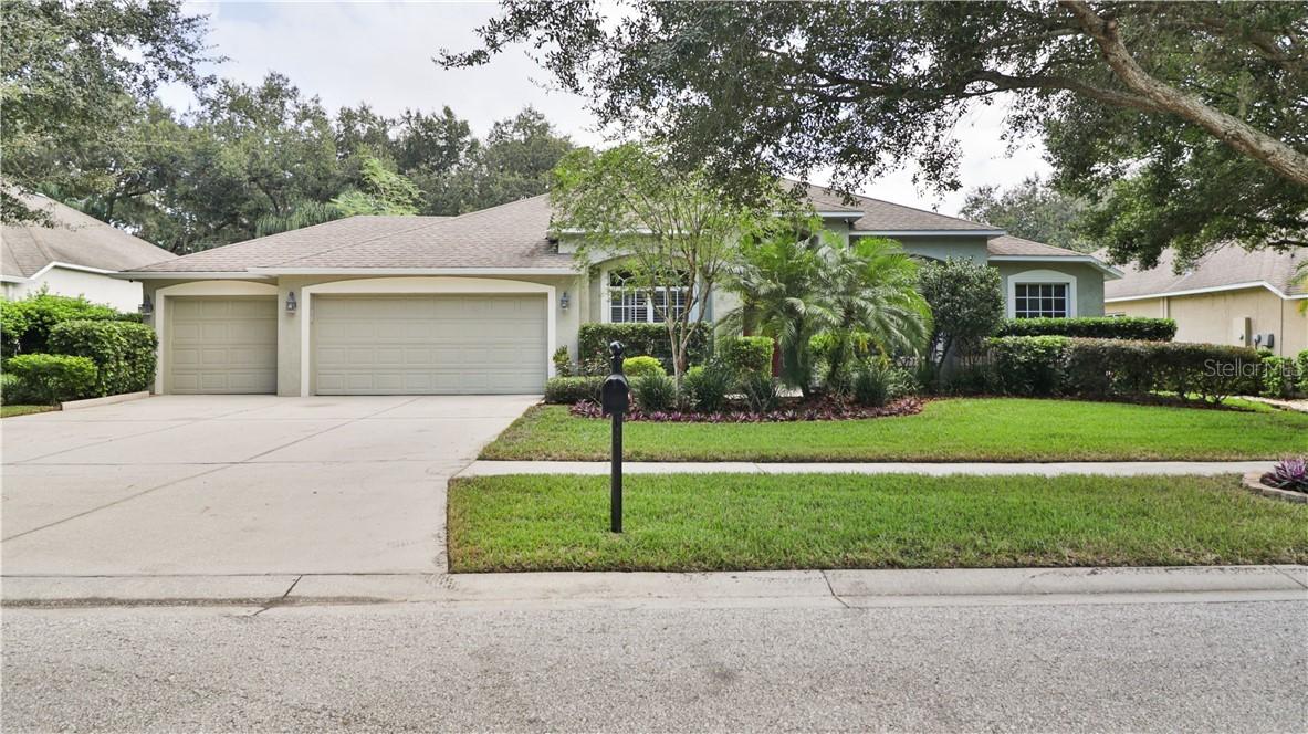818 Hickory Glen Dr., Seffner, FL 33584