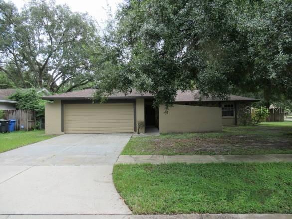 507 Constitution Dr., Tampa, FL 33613