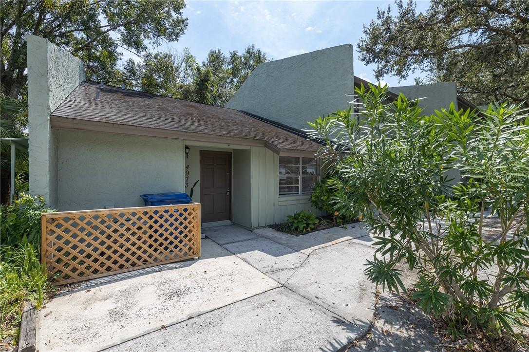 4973 Steel Dust Ln., Lutz, FL 33559