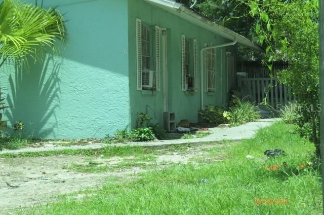 7527 Lakeshore Dr., Tampa, FL 33604
