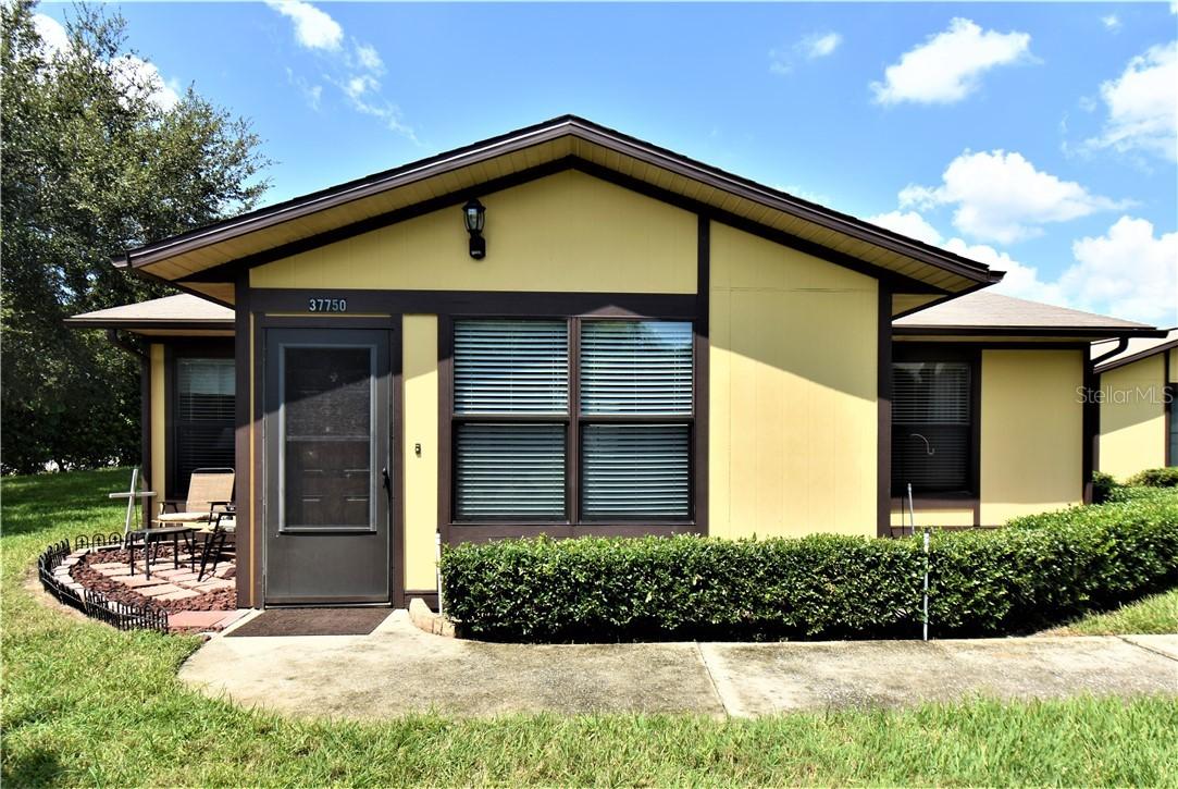 37750 Alissa Dr., Zephyrhills, FL 33542