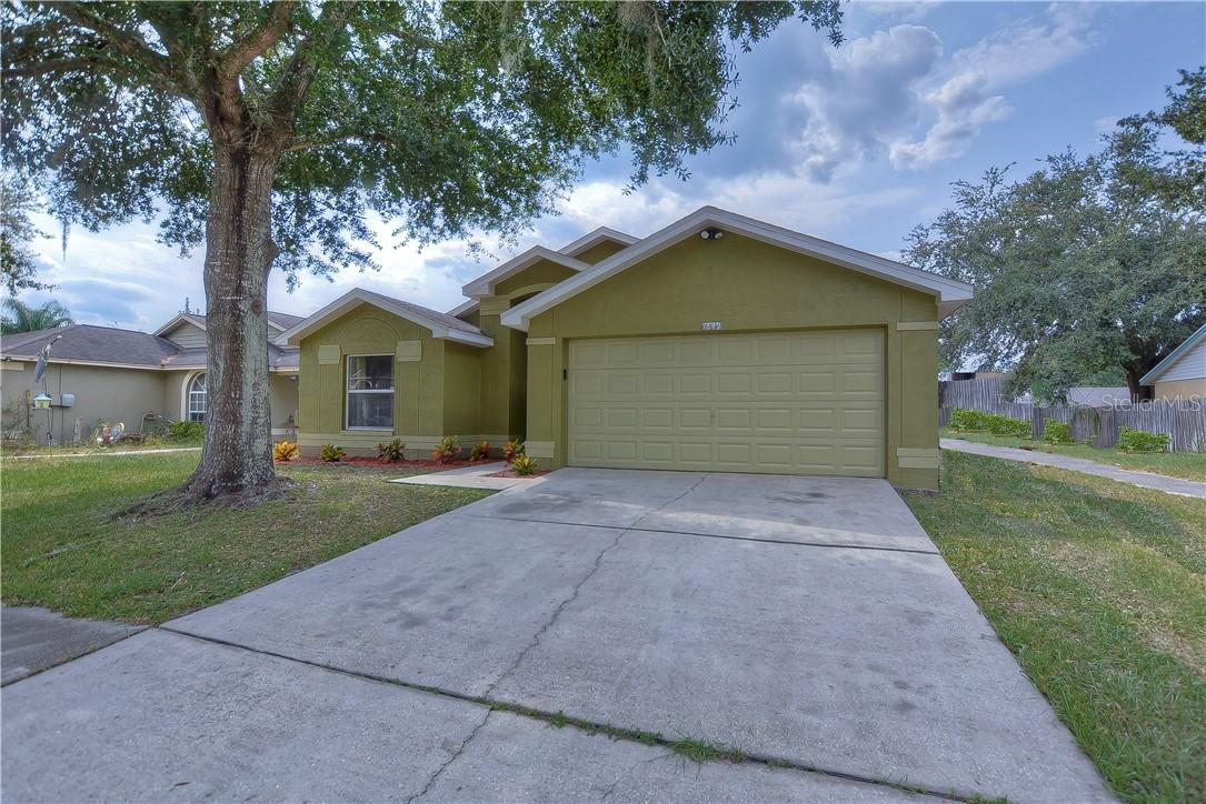 1849 Tinker Dr., Lutz, FL 33559
