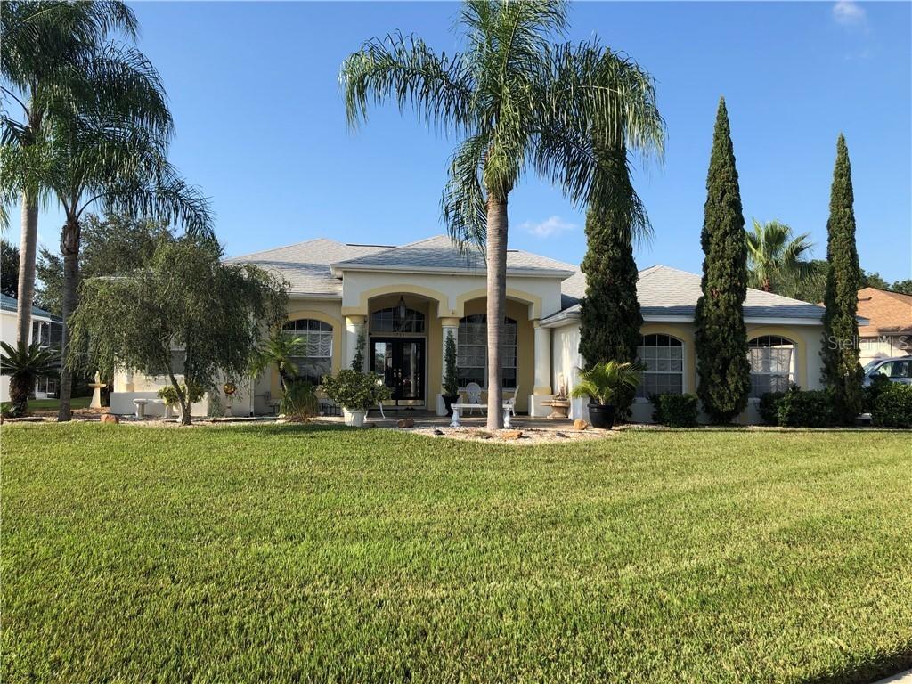 1733 Pembrooke Way, Lutz, FL 33549