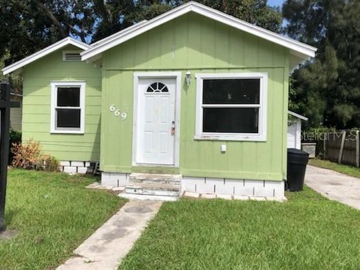 669 Newton Ave., St Petersburg, FL 33701