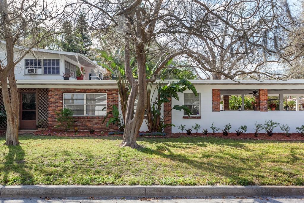 202 W Minnehaha St., Tampa, FL 33604