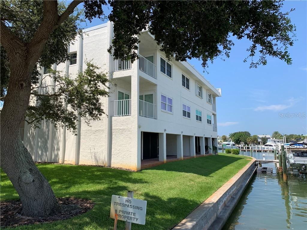 340 Pinellas Bayway #202, Tierra Verde, FL 33715