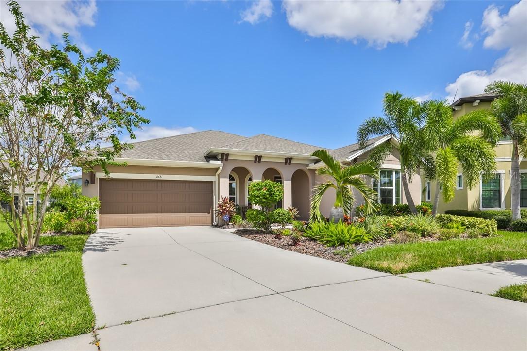 6651 Current Dr., Apollo Beach, FL 33572