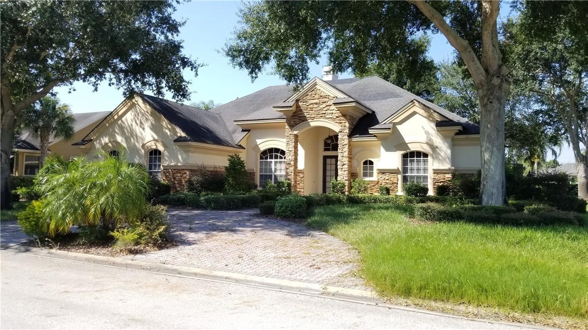 9458 Waterford Oaks Dr., Winter Haven, FL 33884